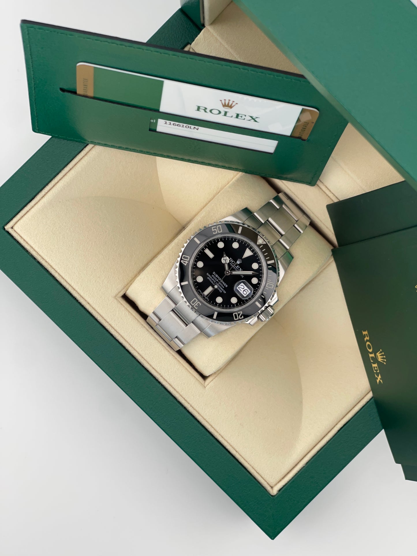 Rolex Submariner Date - 40mm - 116610LN